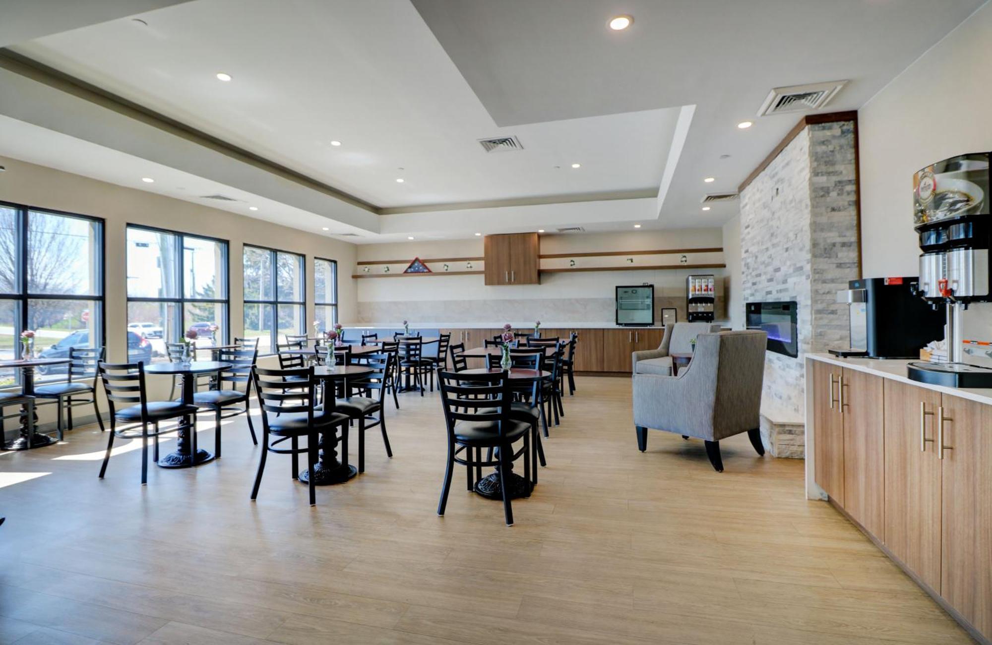 Anchorage Inn And Suites Portsmouth Eksteriør bilde