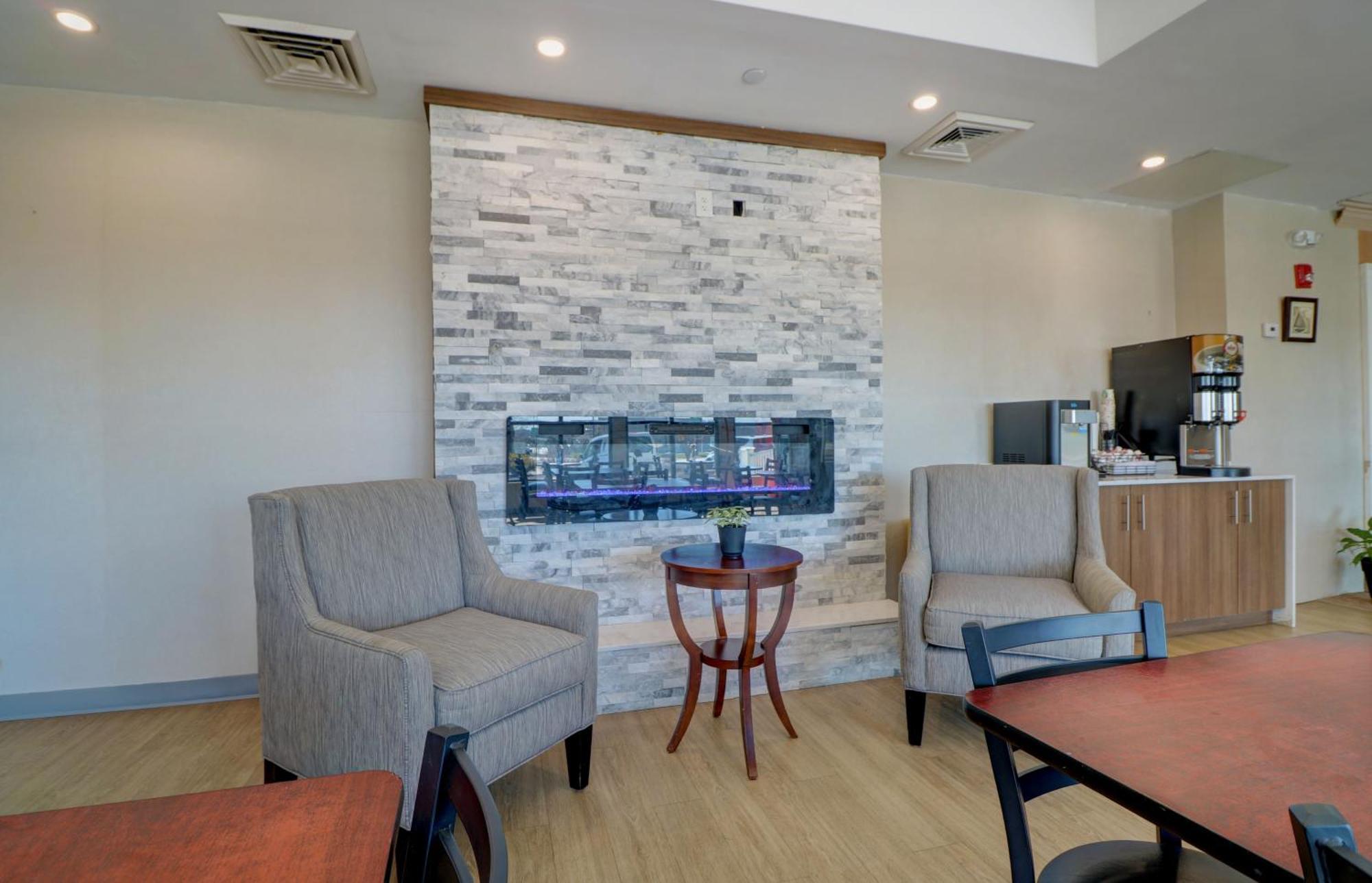 Anchorage Inn And Suites Portsmouth Eksteriør bilde