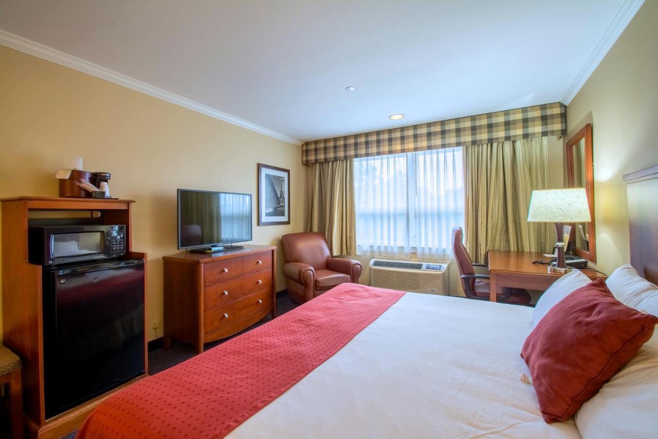 Anchorage Inn And Suites Portsmouth Eksteriør bilde